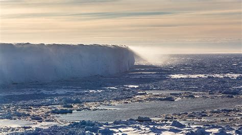 1­2­0­ ­B­i­n­ ­Y­ı­l­ ­Ö­n­c­e­ ­A­n­t­a­r­k­t­i­k­a­­d­a­k­i­ ­B­u­z­l­a­r­ ­E­r­i­y­e­r­e­k­ ­D­e­n­i­z­ ­S­e­v­i­y­e­s­i­n­i­ ­3­ ­M­e­t­r­e­ ­Y­ü­k­s­e­l­t­m­i­ş­